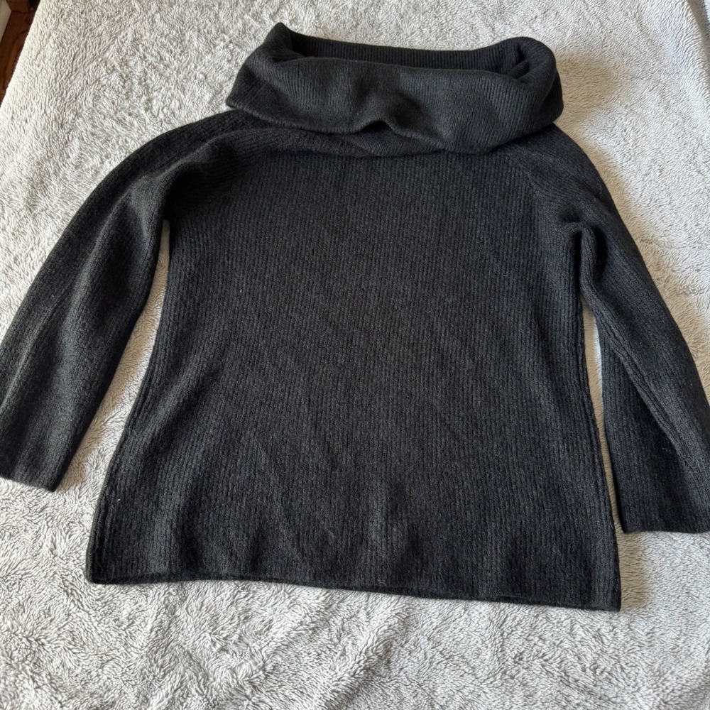 H&M Black Cowl Neck Ribbed Sweater Cozy Oversized Minimalist Chic M‎ - Picture 3 of 3